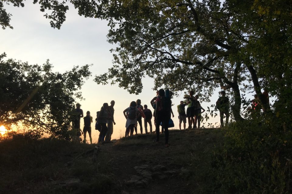Trekking & Yoga all’alba sulla Pietra di Bismantova – domenica 21 luglio